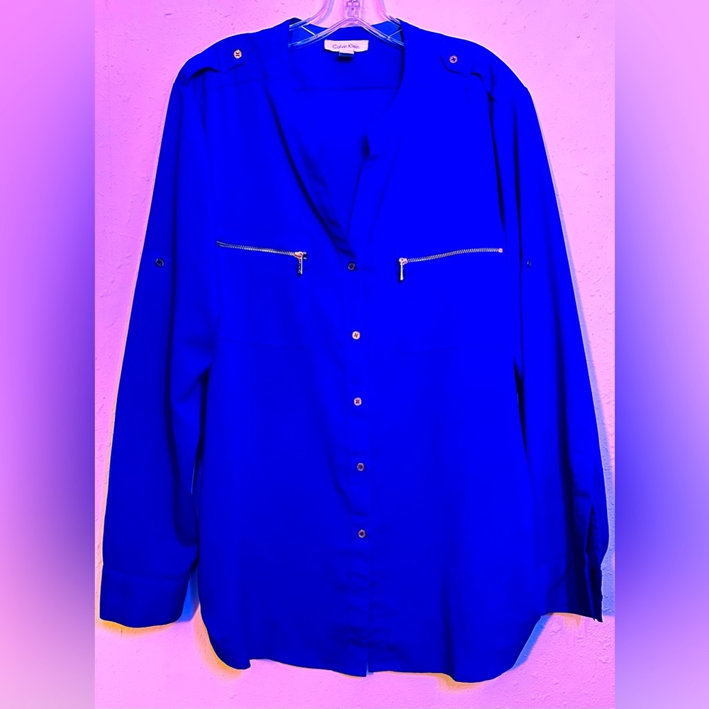Calvin Klein Electric Blue Blouse - Gold Hardware - Convertible Sleeves - XL